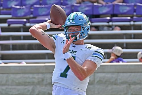 Tulane quarterback Michael Pratt