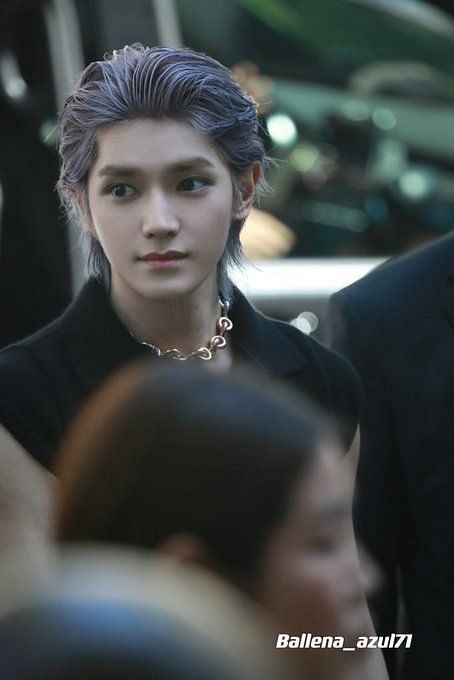 NCT Taeyong's look for the LOEWE Spring Summer 2024 show wins the ...