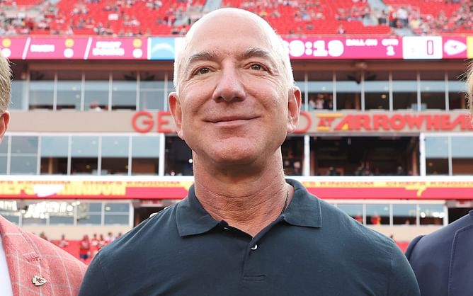 Amazon founder Jeff Bezos gets dragged into mega-billionaire feud between Elon Musk and Mark Zuckerberg