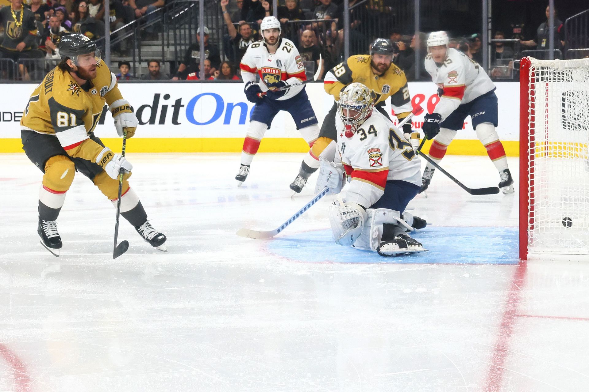 Vegas routs Panthers, 7-2, as Panthers' magic and stars go missing