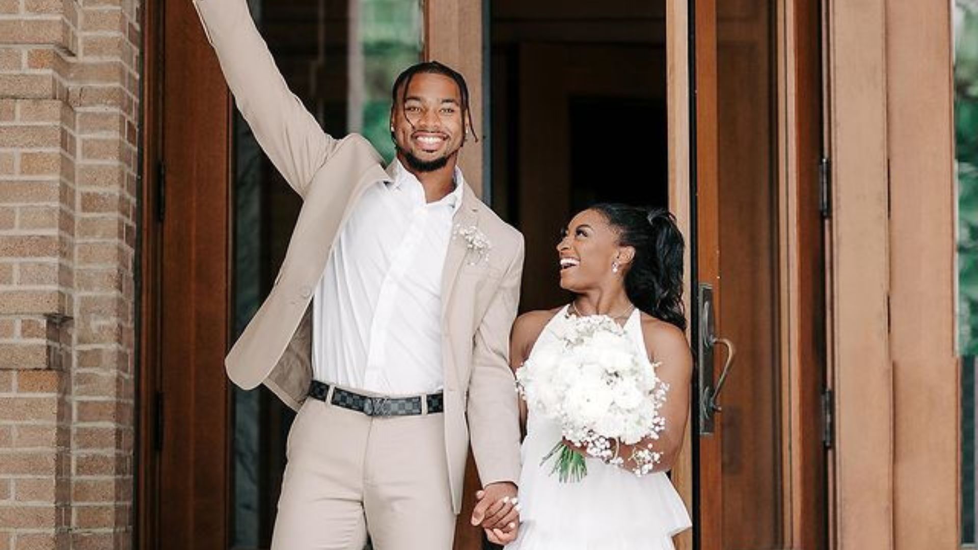 Simone Biles and Jonathan Owens celebrate one-month anniversary 