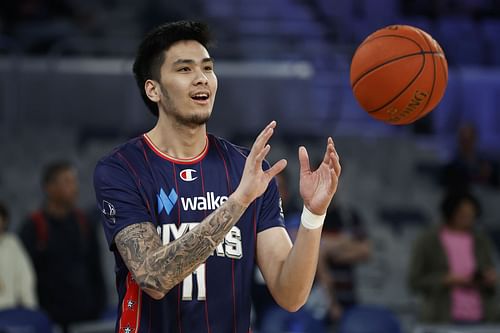 Kai Sotto of the Adelaide 36ers