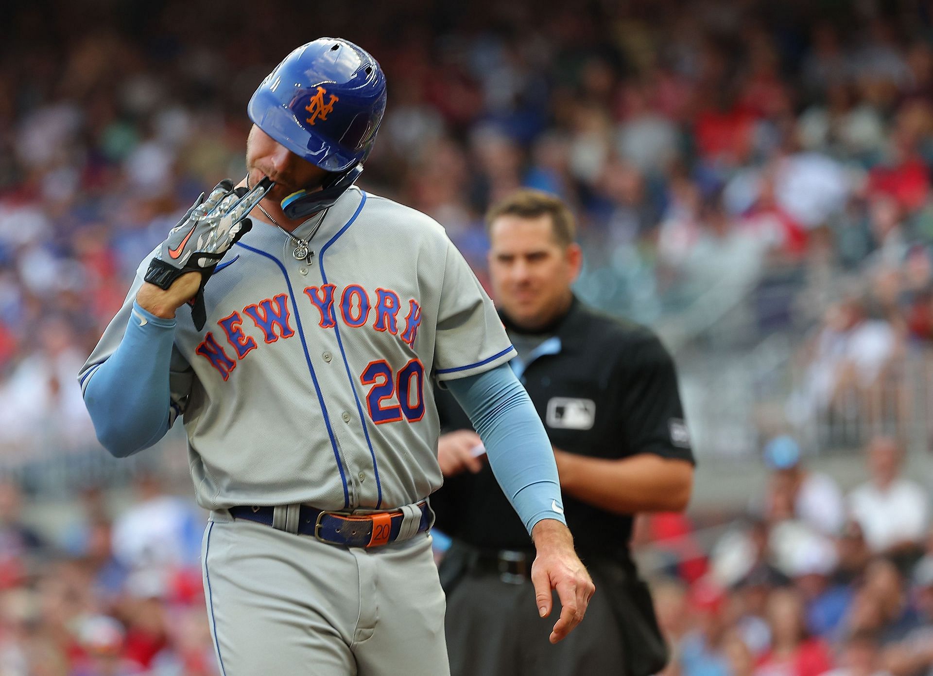 Pete Alonso height and weight