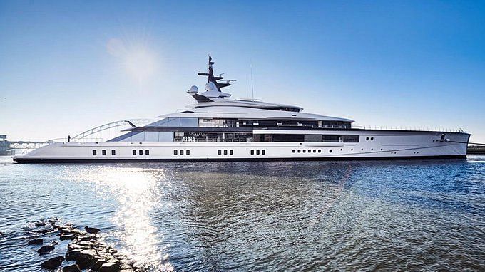 On Board Tom Brady's $6 Million 77-Foot Ultra-Modern Family Yacht