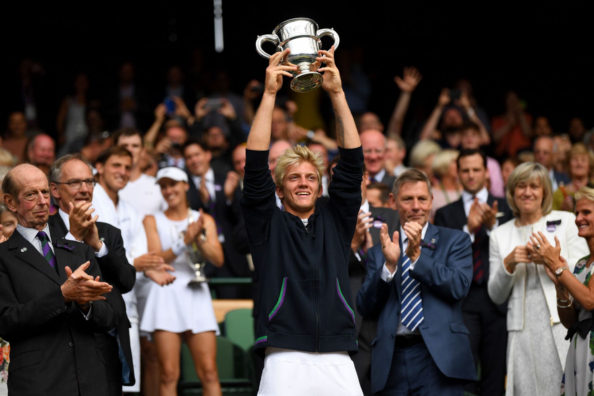 Alejandro Davidovich Fokina after winning boy&#039;s singles Wimbledon 2017