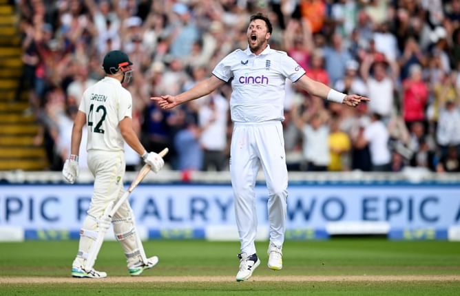 "You want to be able to back it up with your skills" - Ricky Ponting on Ollie Robinson engaging in a war of words with Australia