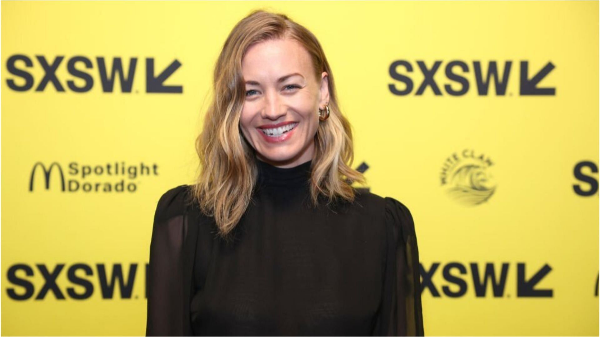 Yvonne Strahovski is expecting her third child (Image via Errich Petersen/Getty Images)