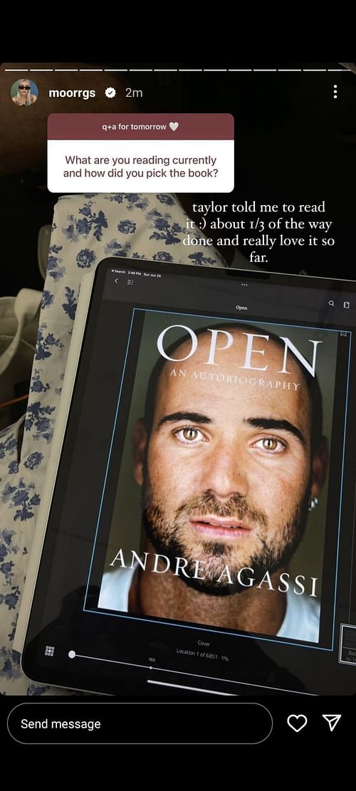 Morgan Riddle, Taylor Fritz's girlfriend, reads Andre Agassi's book