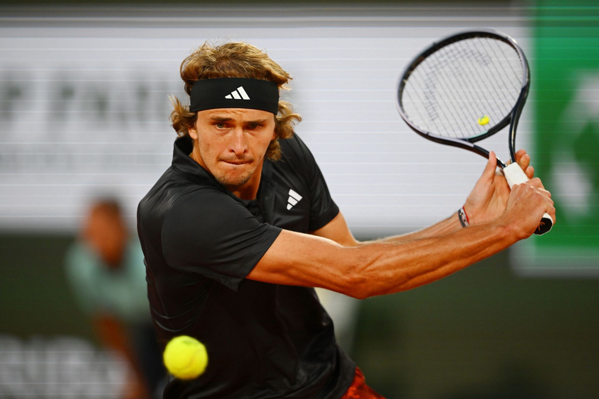 Alexander Zverev through to the 2023 French Open QF
