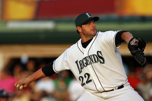 Roger Clemens: Lake County Captains v Lexington Legends