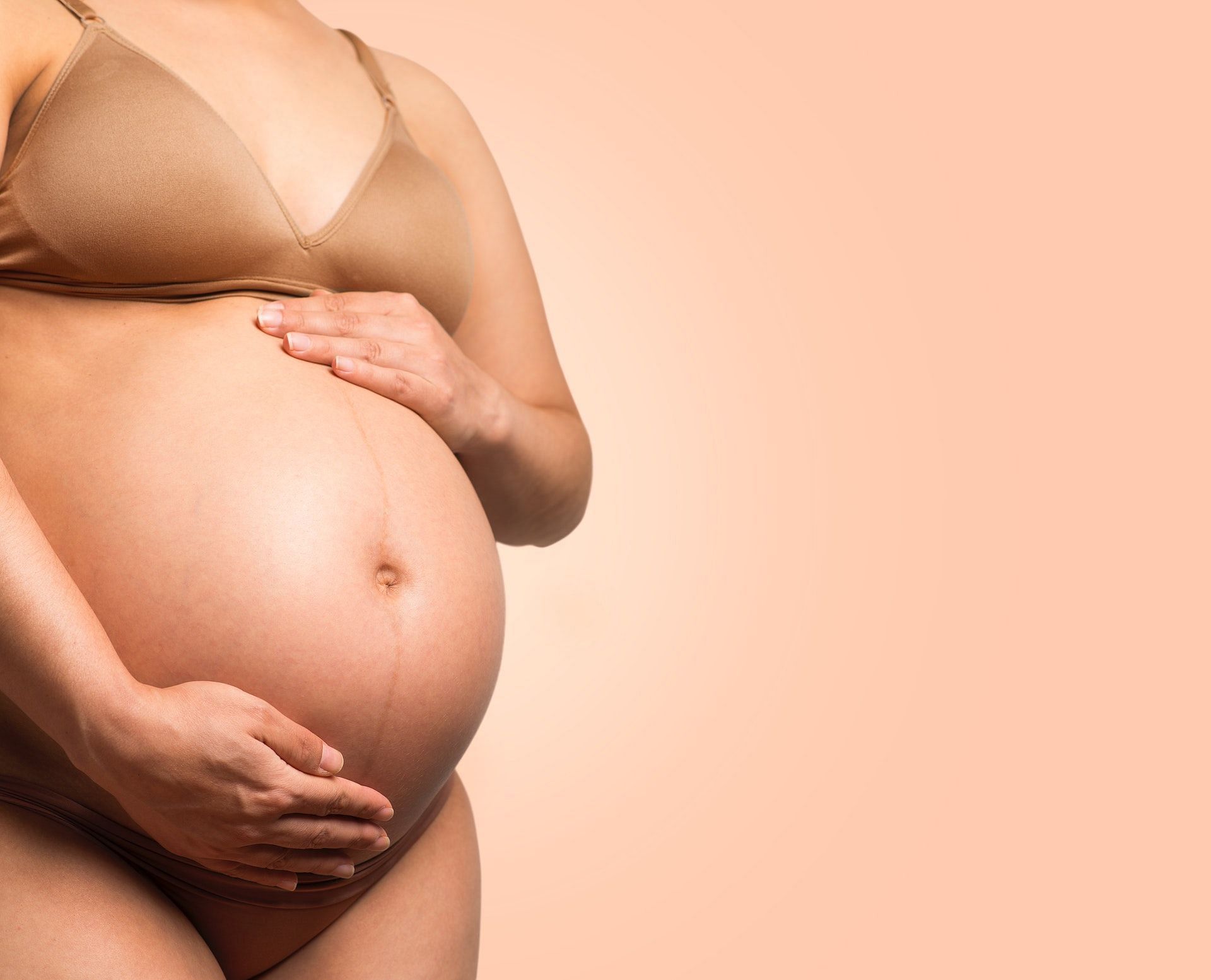 Dong quai is unsafe for pregnant women. (Photo via Pexels/Daniel Reche)