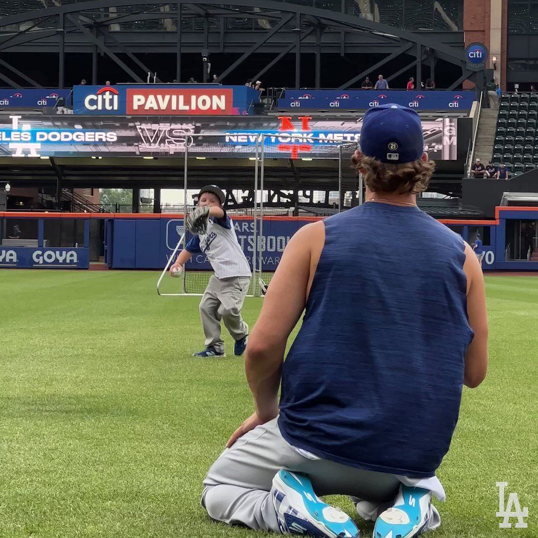 WATCH: Clayton Kershaw's son Charley shows off impressive wind up