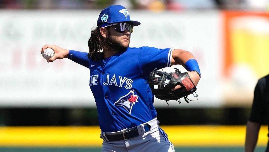 Who are Bo Bichette’s parents, Dante Bichette and Mariana Bichette?