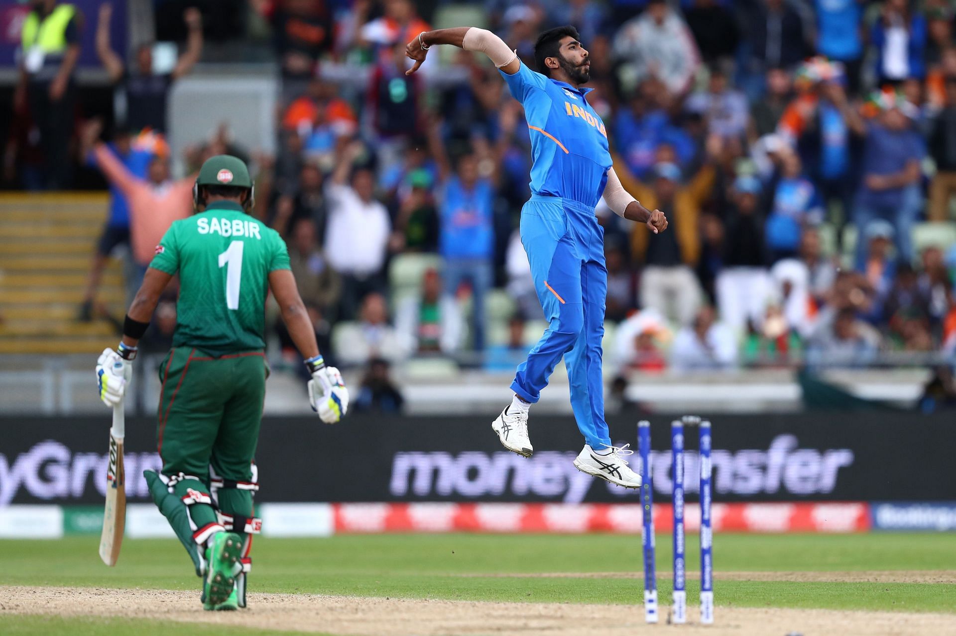 Jasprit Bumrah (R) disturbing the furniture at will makes him a sure-shot pick for any team regardless of the format!