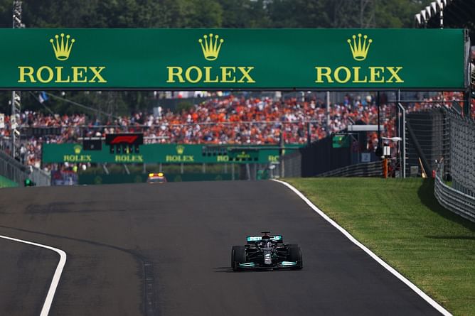 Watch: When every driver except Lewis Hamilton started the 2021 F1 Hungarian GP in the pitlane