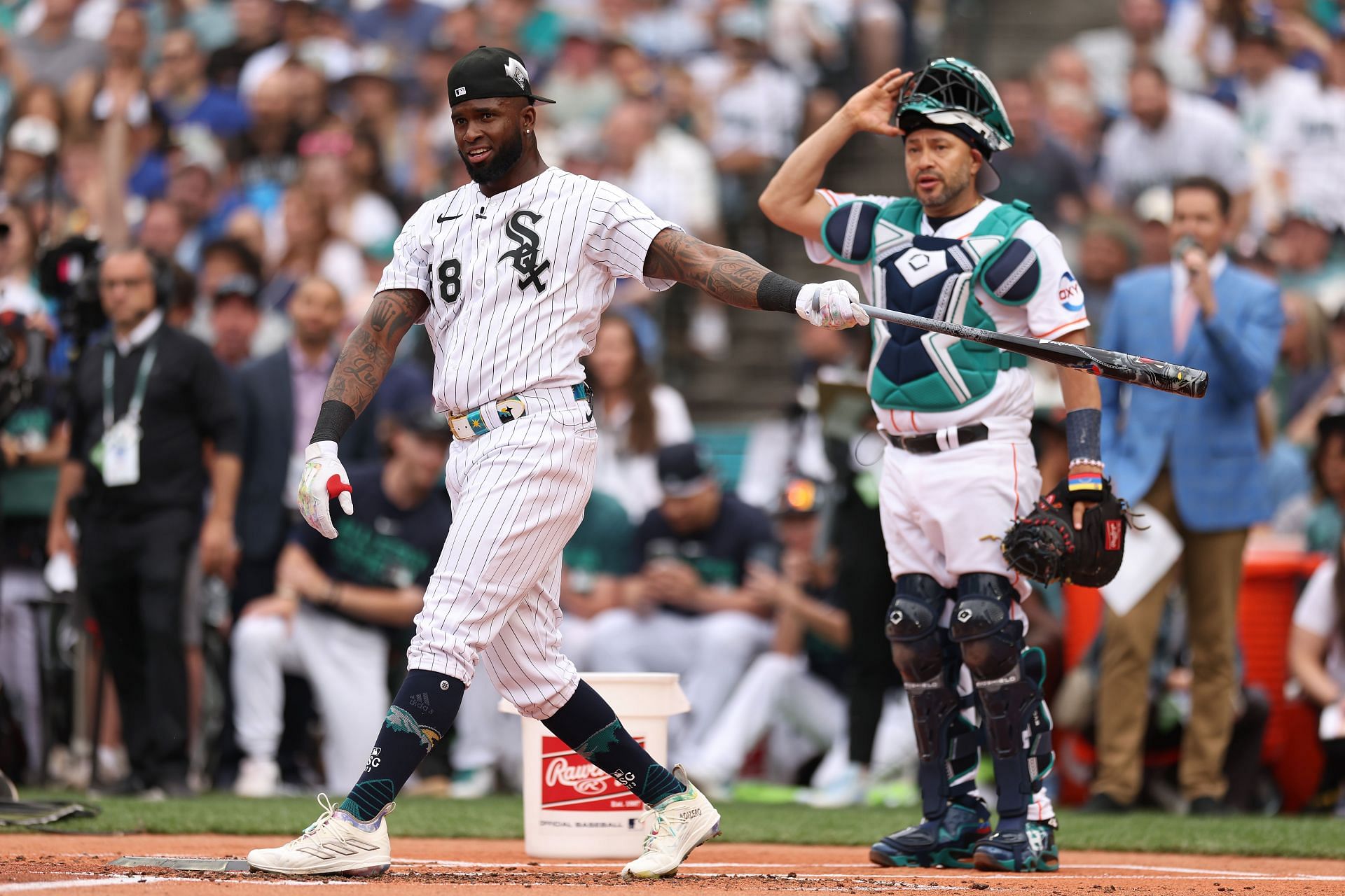 Luis Robert injury: White Sox outfielder pulls out of All-Star Game after  hurting calf during Home Run Derby 