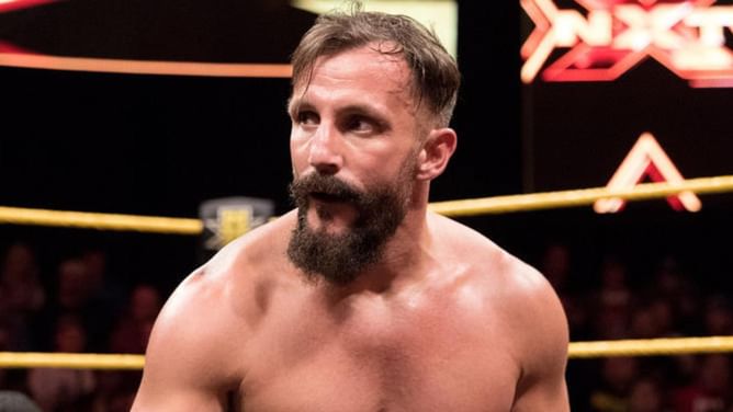 [PHOTO] Bobby Fish shows off new bald-headed look