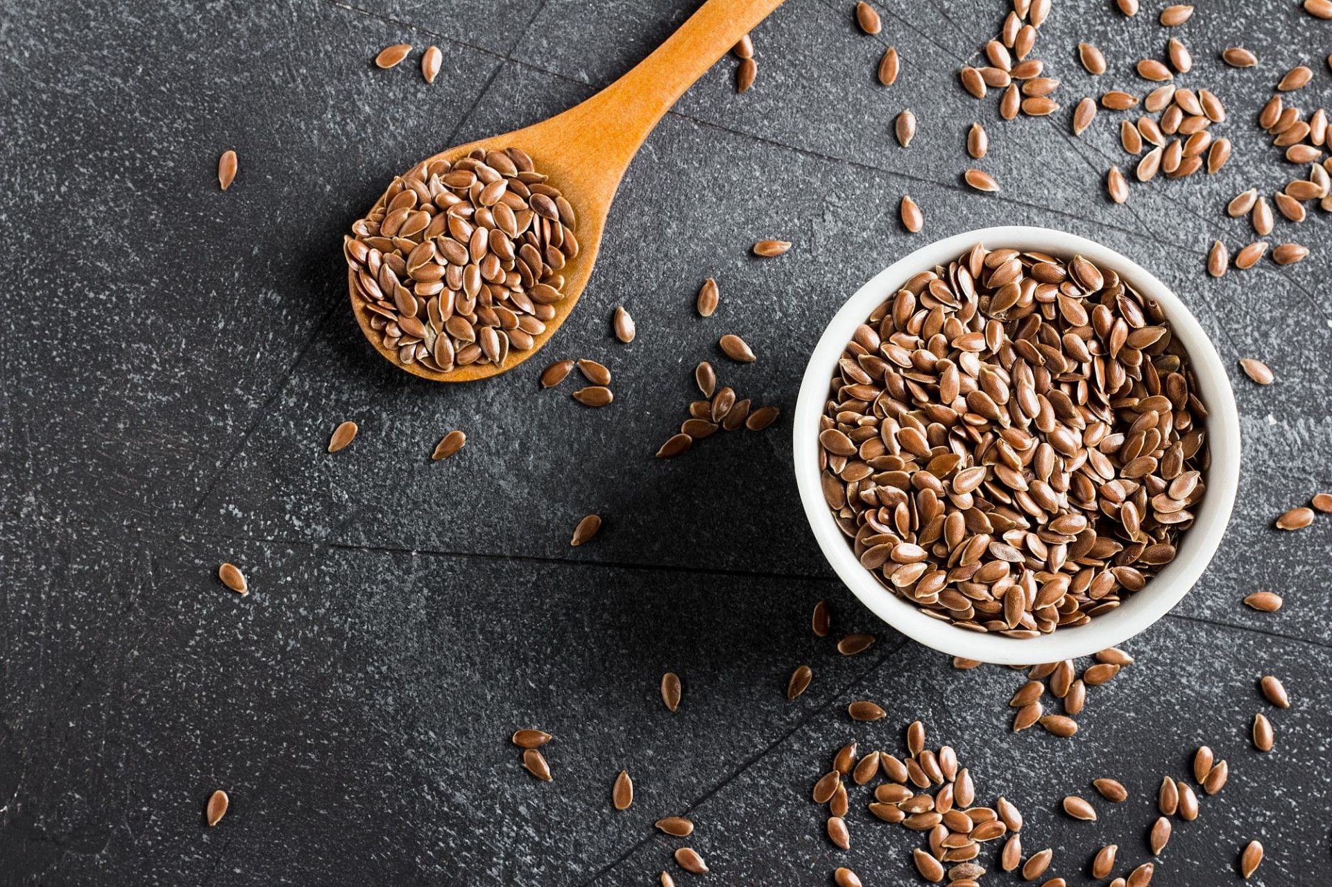 Flaxseed prevents heart disease. (Photo via Freepik/azerbaijan_stockers)