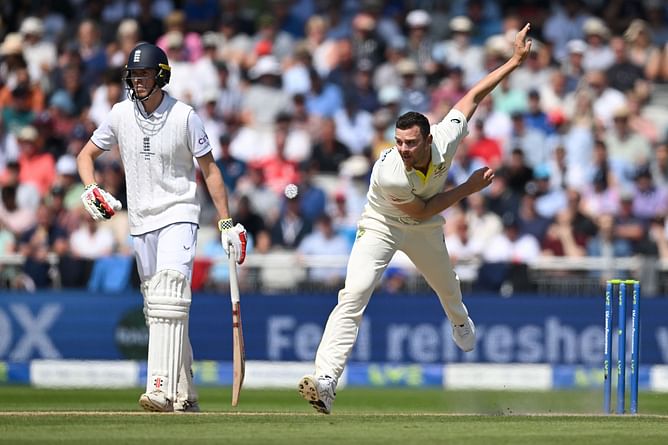 Ashes 2023: चौथे टेस्ट के दूसरे दिन ऑस्ट्रेलिया की गेंदबाजी पर भड़के रिकी पोंटिंग, टीम की रणनीती पर उठाए सवाल