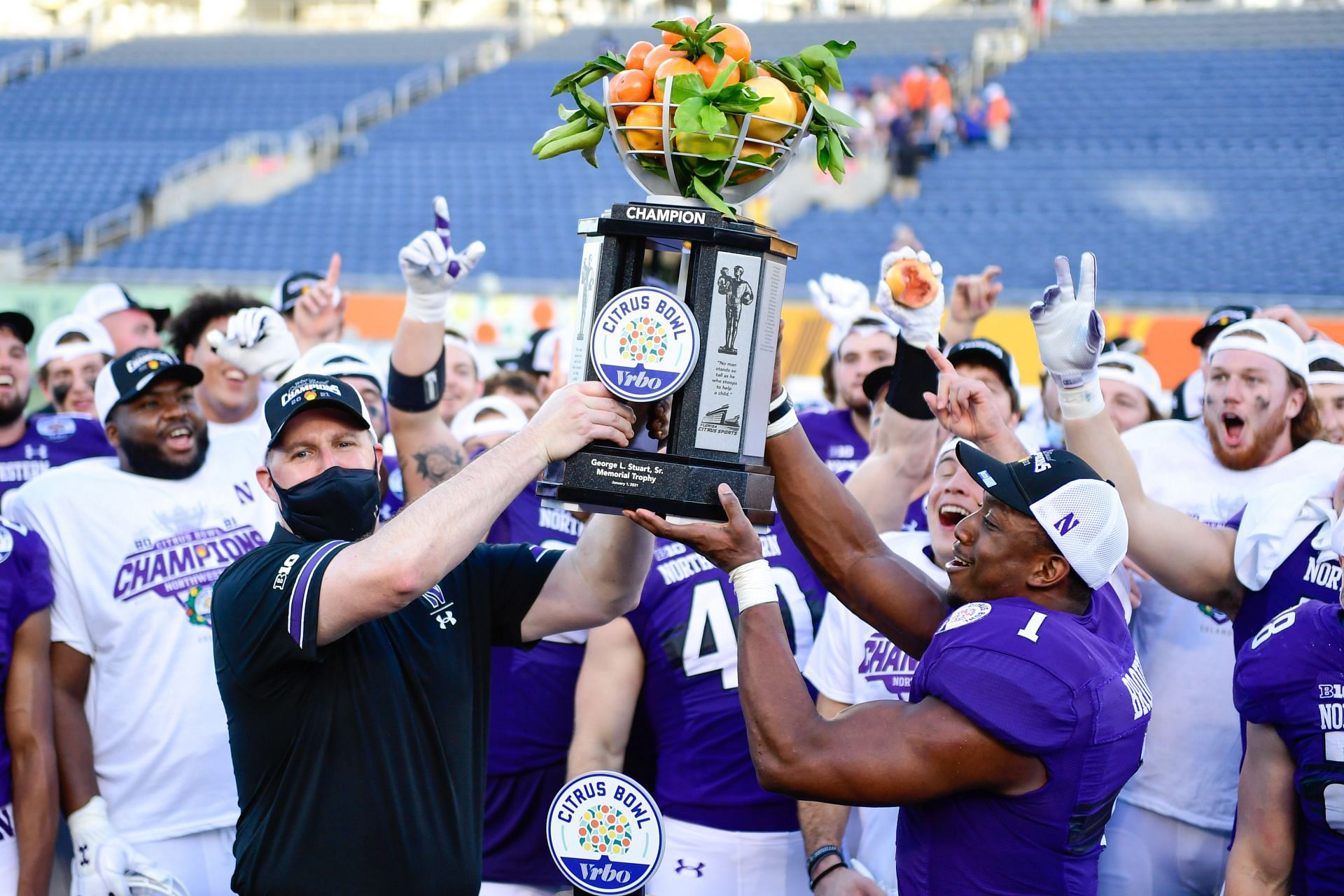 Vrbo Citrus Bowl - Auburn v Northwestern