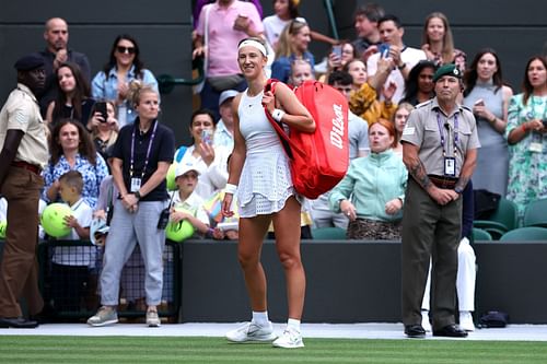 Victoria Azarenka exits Wimbledon 2023