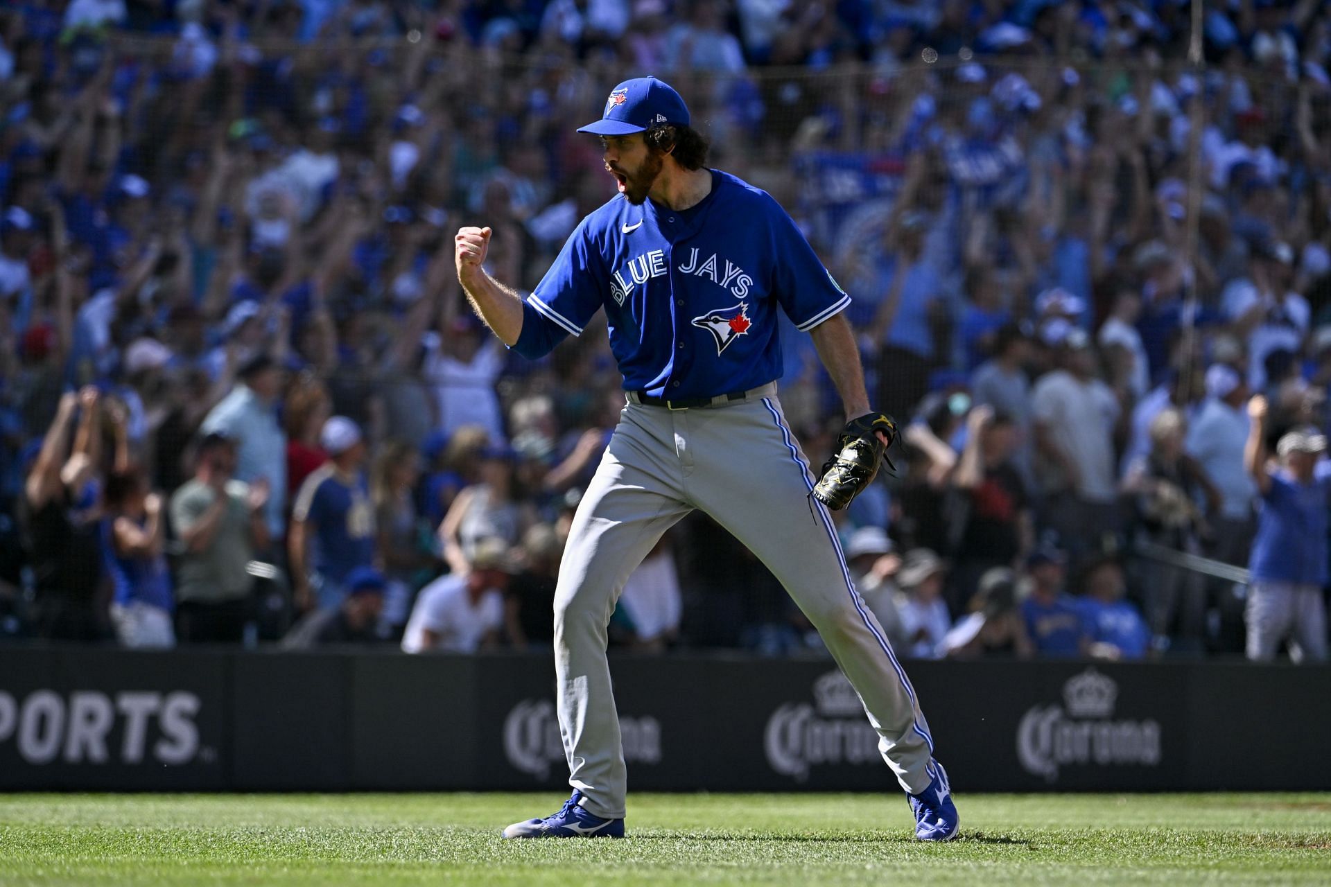 Blue Jays Activate Closer Jordan Romano From Injured List - Sports