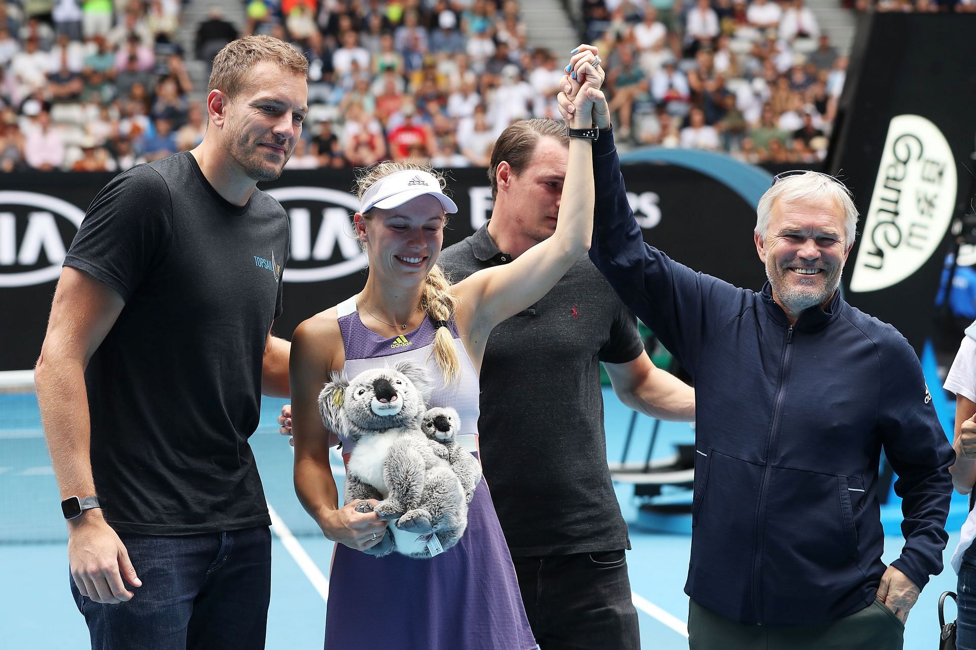 Caroline Wozniacki with husband David Lee and father-cum-coach Piotr at the 2020 Australian Open