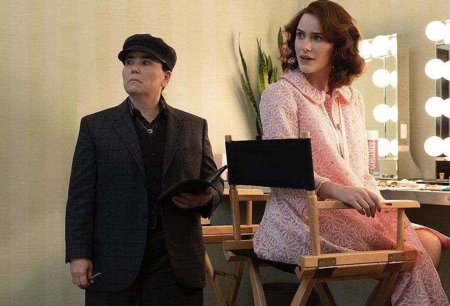 What is The Marvelous Mrs Maisel about?