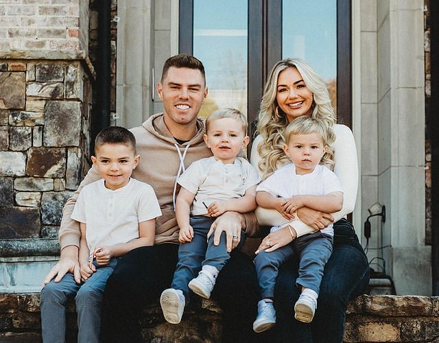 Freddie Freeman with his Family