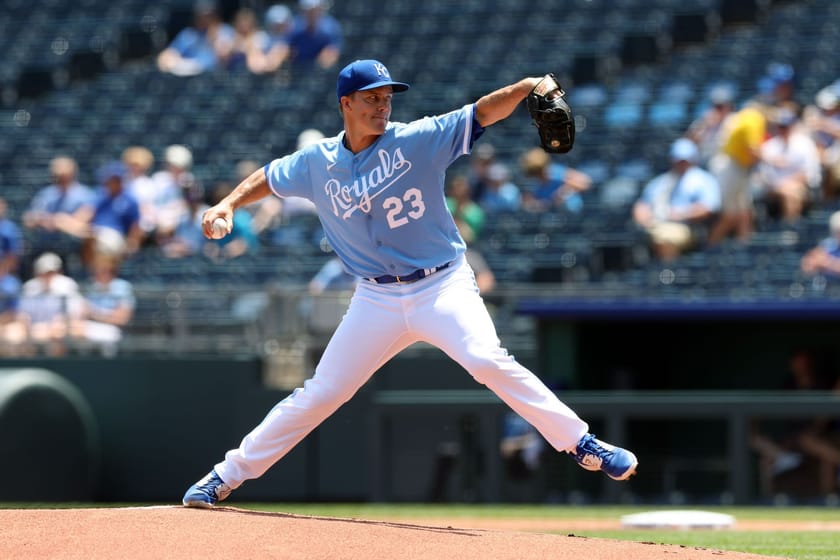Zack Greinke Zack Greinke's smile to former teammate using his walkup
