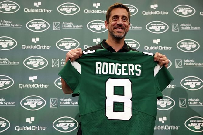 Aaron Rodgers contract: Jets QB signed seven-year deal with franchise to take $35,000,000 paycut: Report