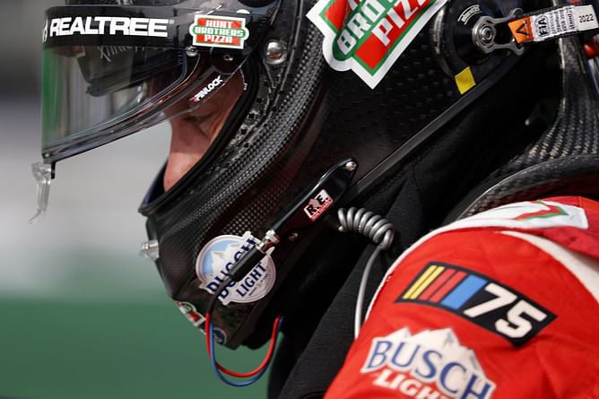 “Go get one more at this joint”: Kevin Harvick’s crew chief Rodney Childers before the NASCAR race in Loudon
