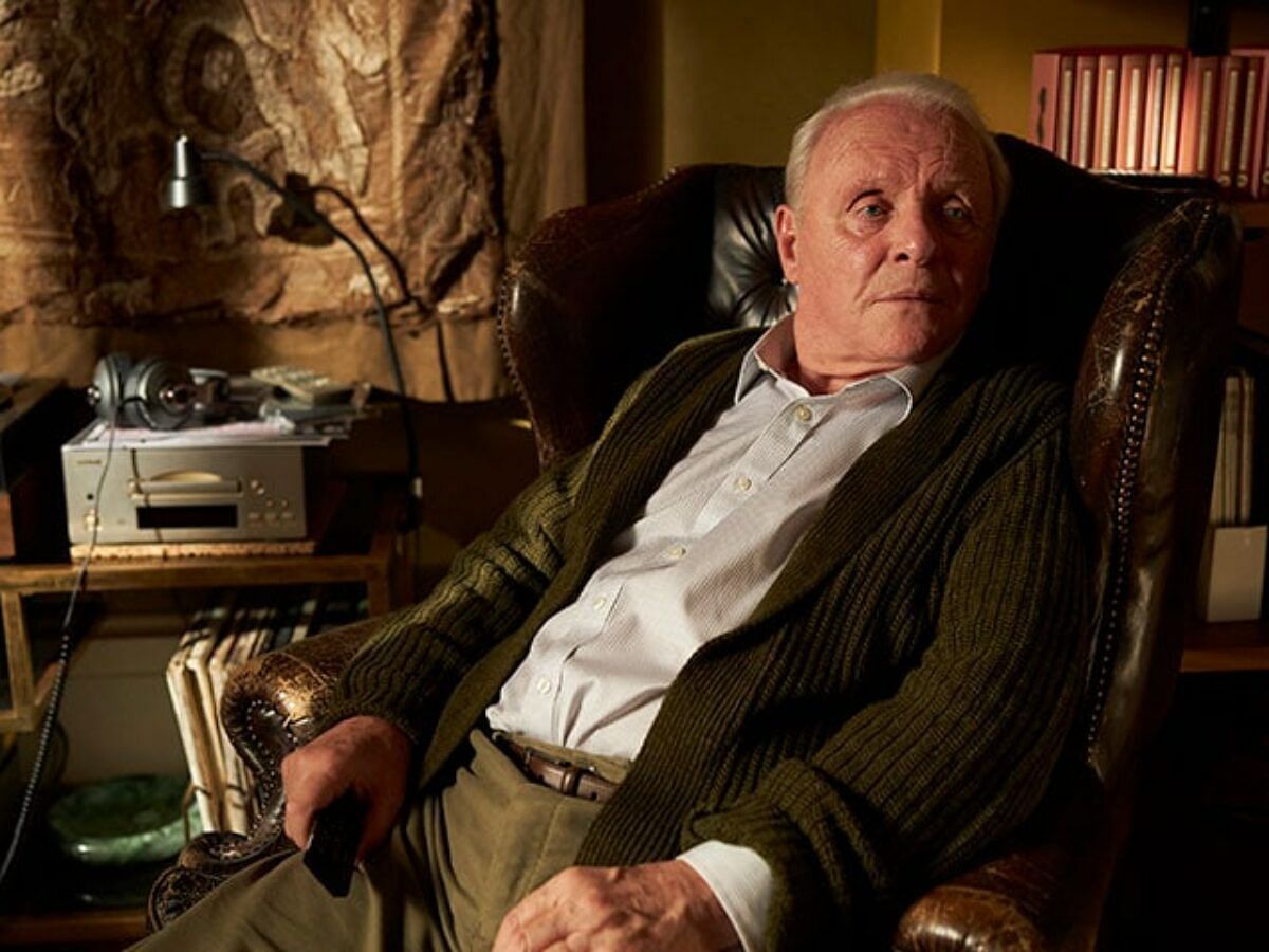 Rebel Moon: Anthony Hopkins' Robot Jimmy Is a Fallen 'Quest Knight' - IGN