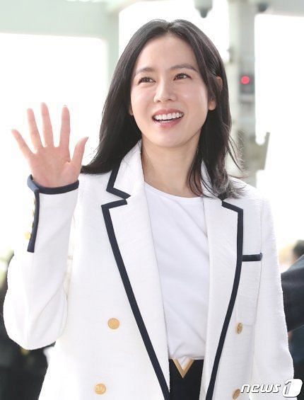 South Korean Actress Son Ye-Jin Is Valentino's Brand Ambassador
