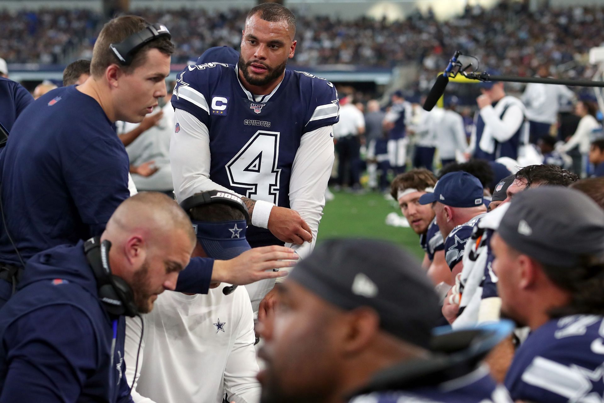 Cowboys' NFC East failure, Kellen Moore's extension ensure Dak