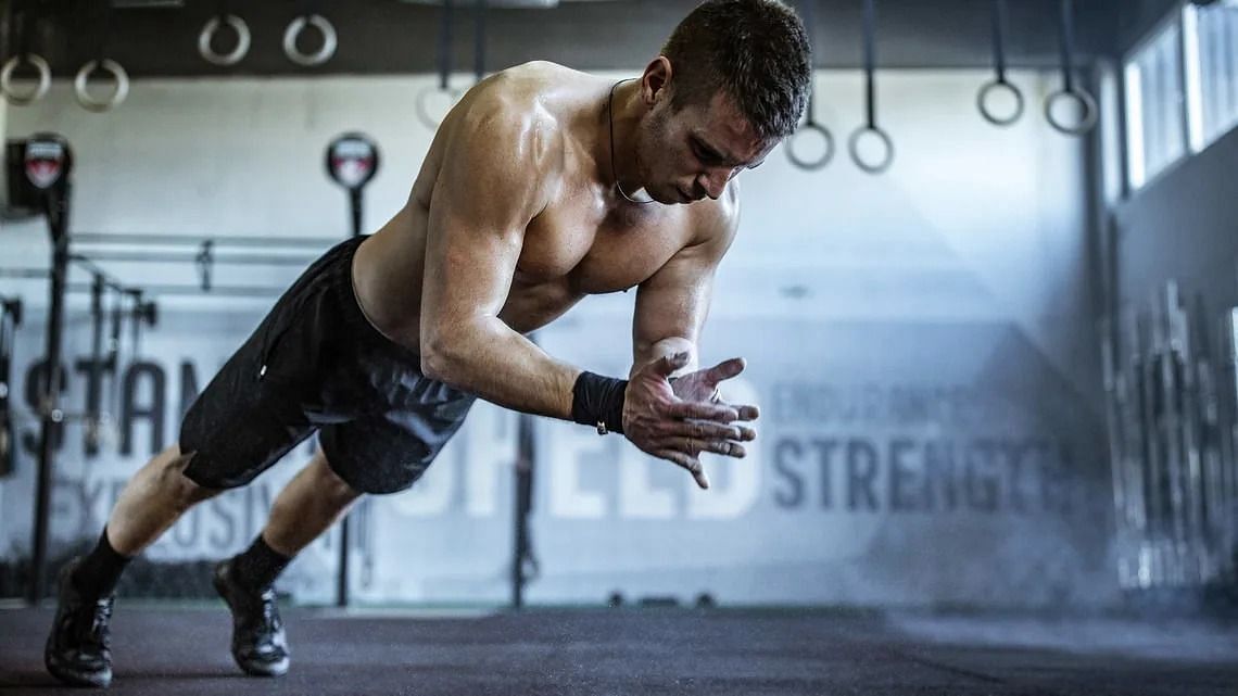 Deck of cards workout (Image via Getty Images)