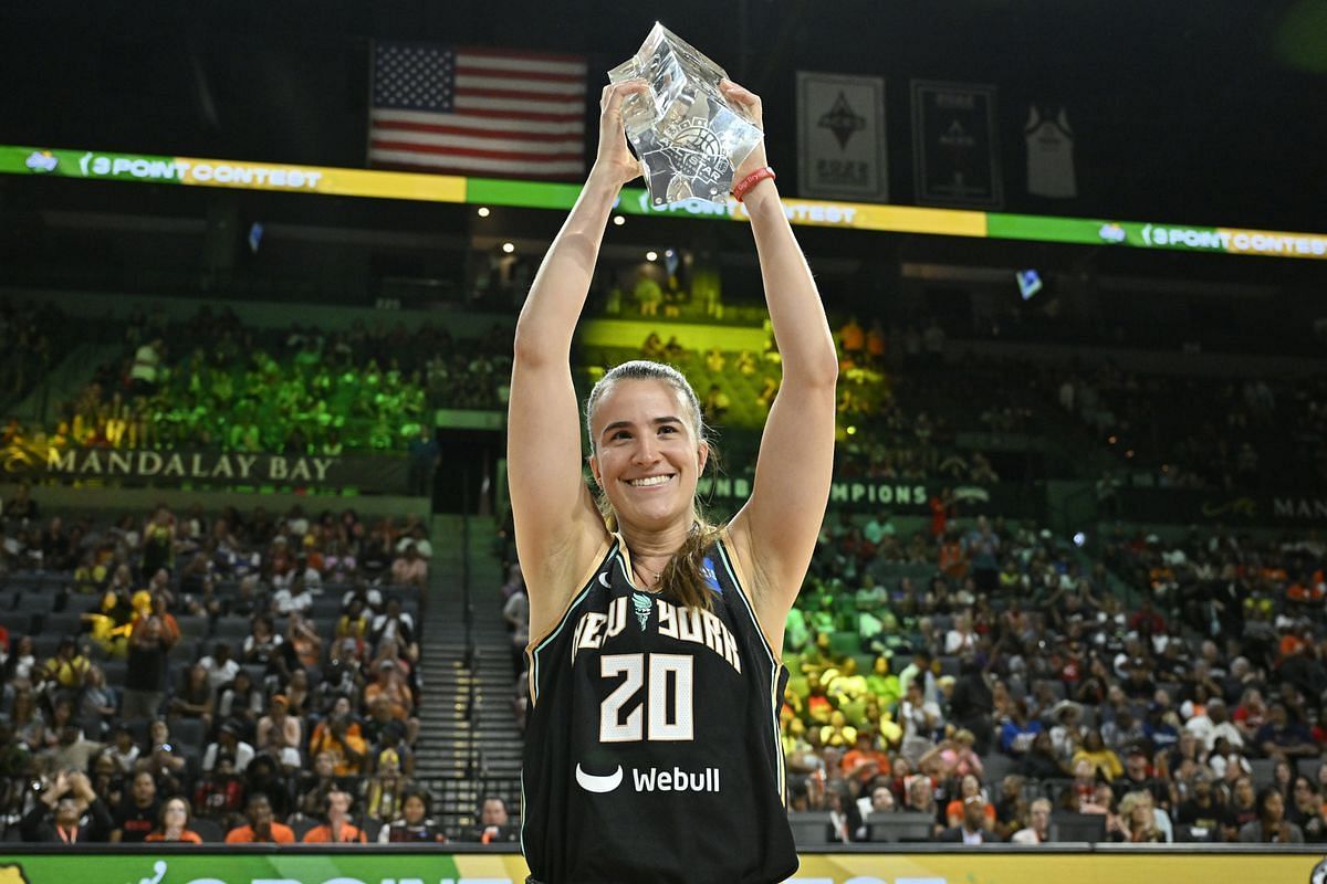 Watch Sabrina Ionescu sets record for most points in 3point contest