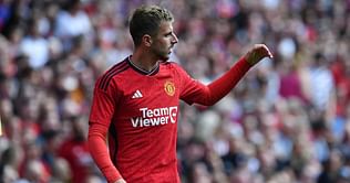 "It won't take him long to absolutely fly" - Mason Mount's first coach compares him to Manchester United legend after getting the #7 jersey