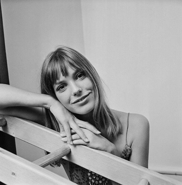 How French Icon Jane Birkin Inspired the Coveted Hermés Birkin