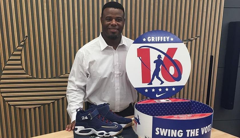 Ken Griffey Jr. - Age, Bio, Birthday, Family, Net Worth