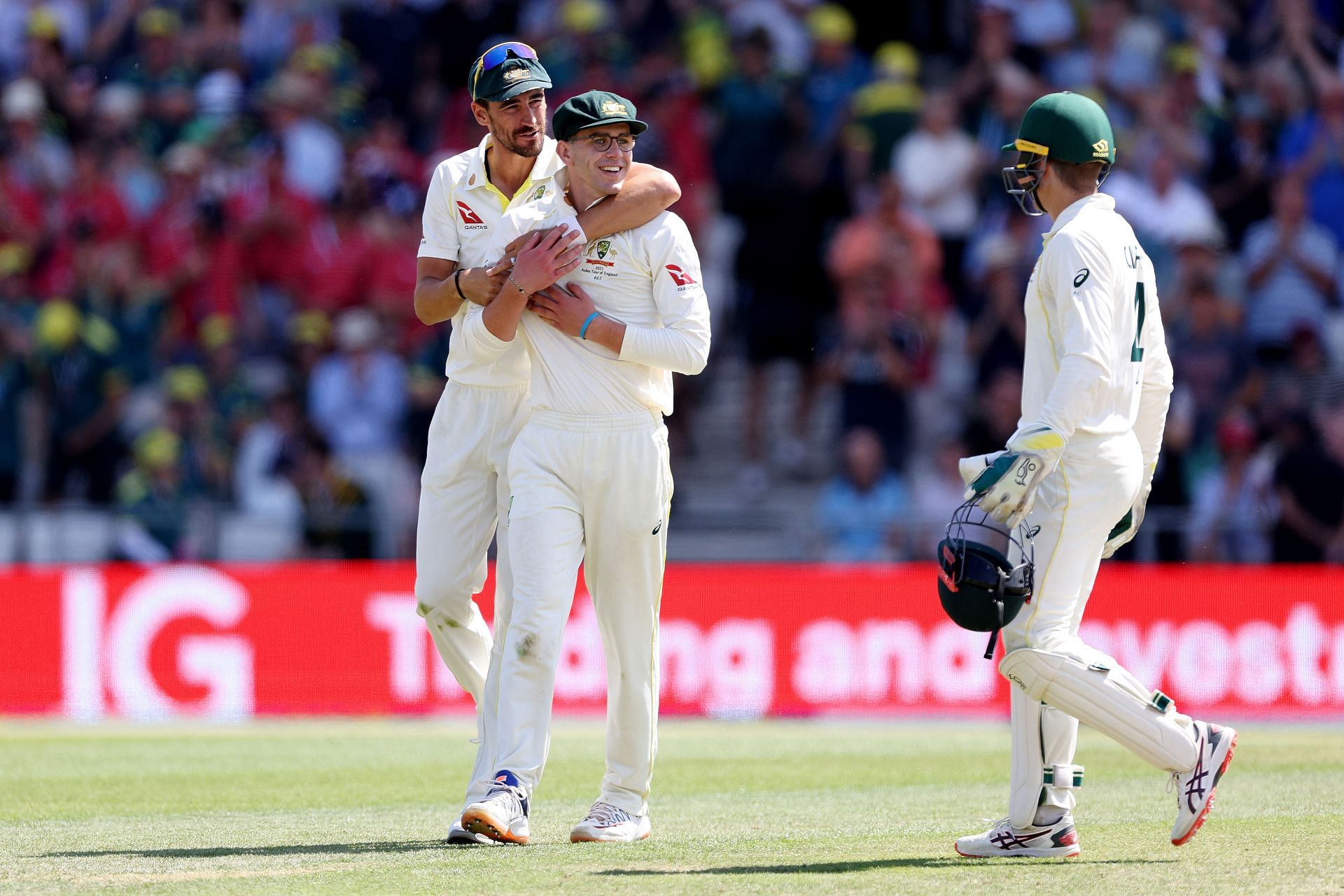 England v Australia - LV= Insurance Ashes 3rd Test Match: Day Two