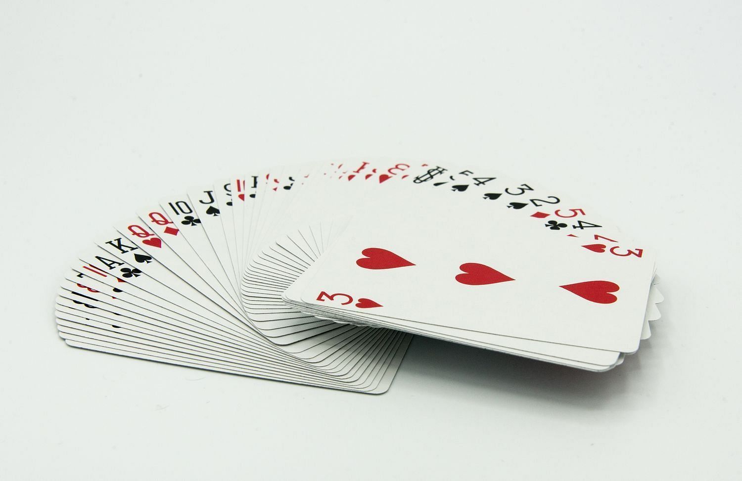 A deck of cards (Image via Getty Images)