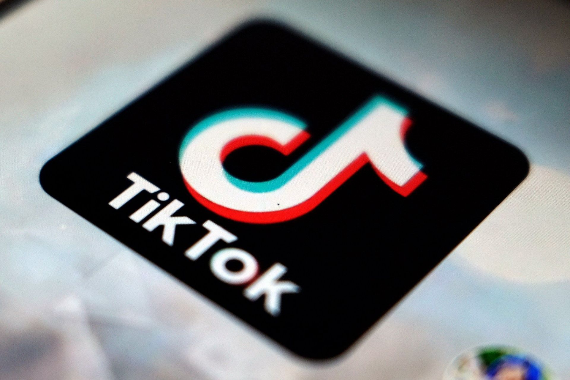 A new trend takes over TikTok which has created a buzz on social media. (Image via TikTok)