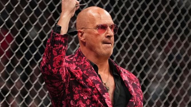Don Callis rips into 4-time WWE Tag Team Champion for posting a selfie