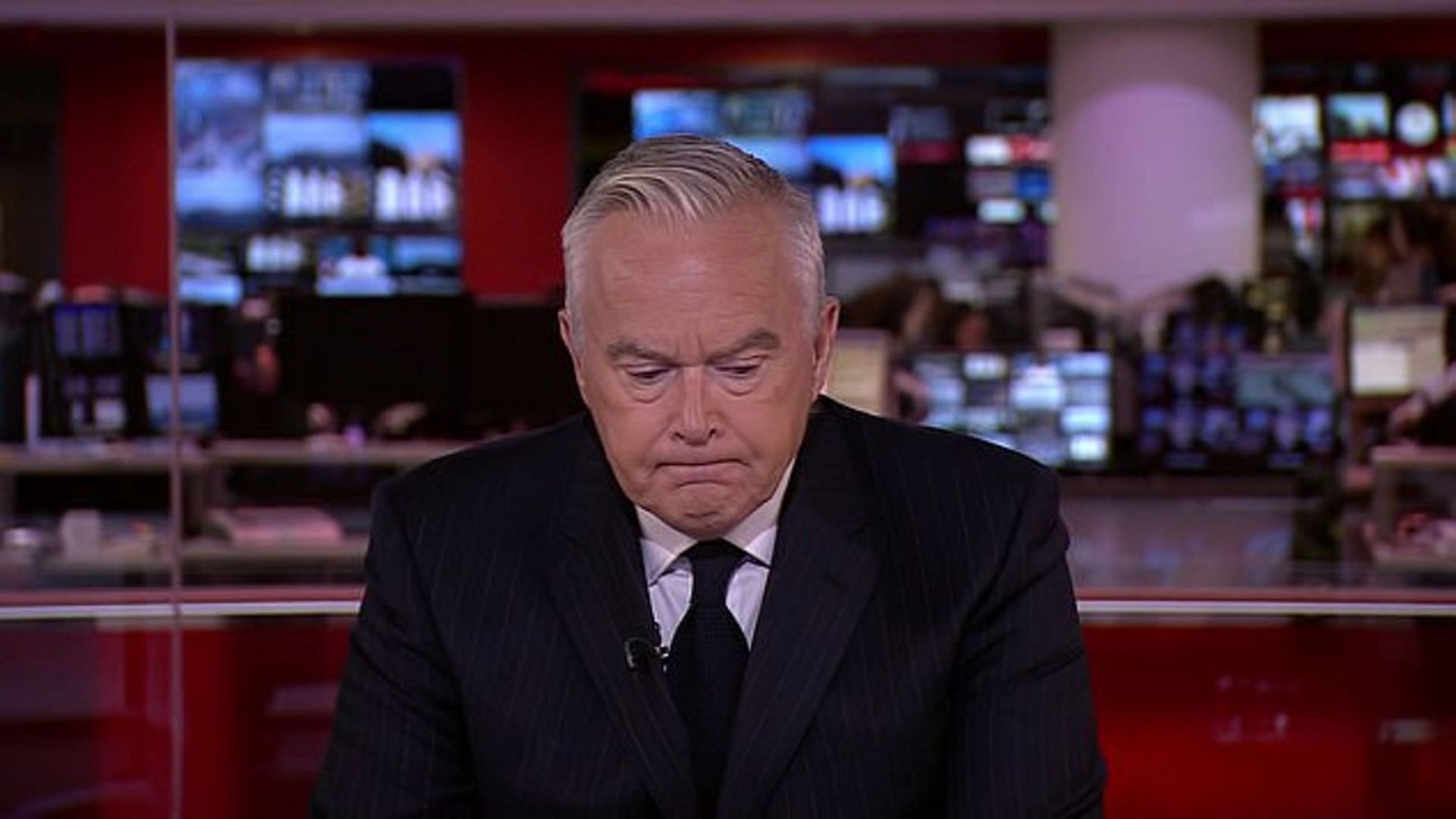 BBC presenter Huw Edwards comes under fire amidst Snapchat scandal (Image via BBC News)