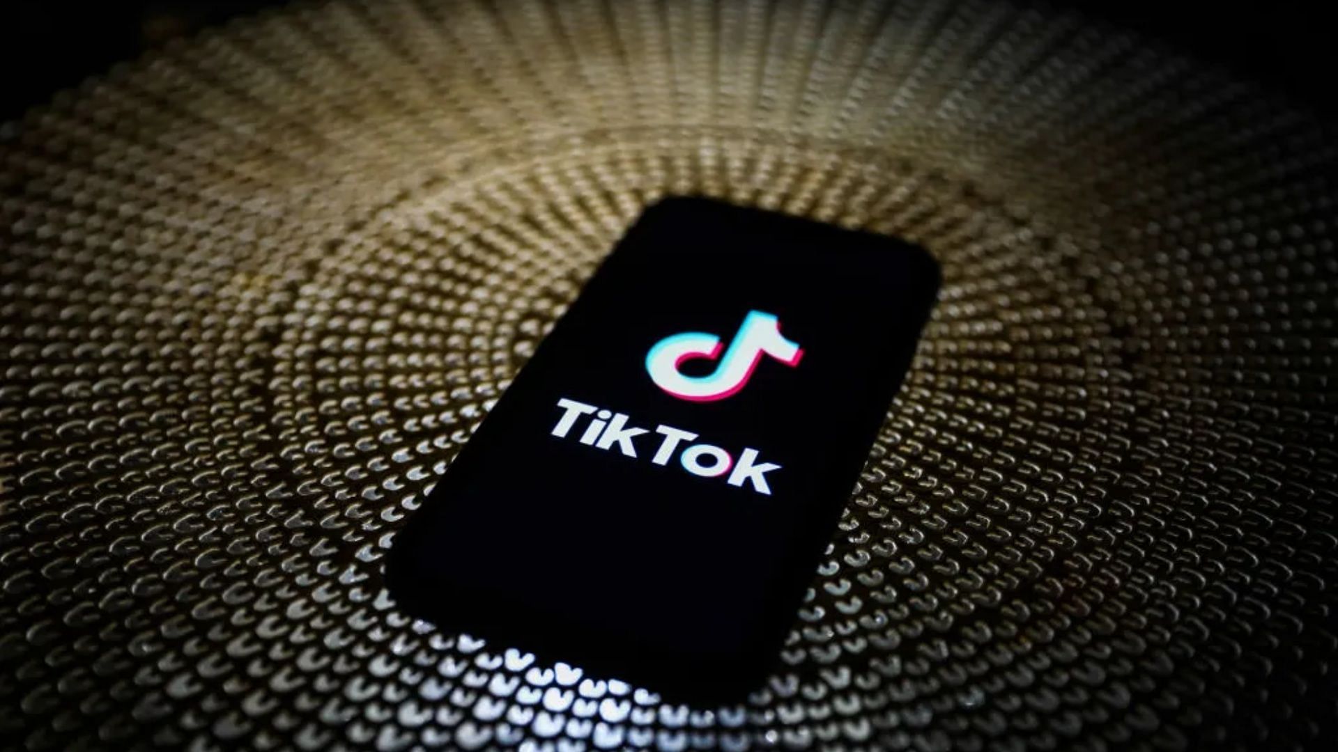 Viral Gear Swiss videos on TikTok confuse users. (Image via Getty Images)
