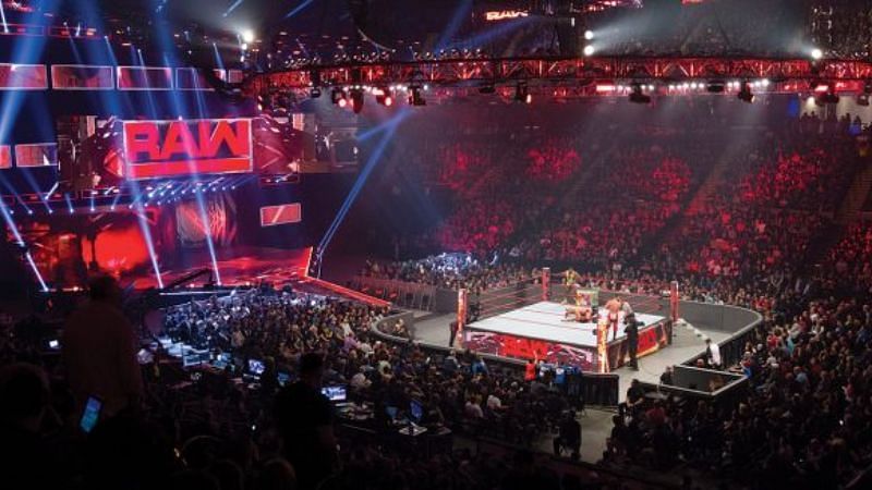 wwe raw announcement