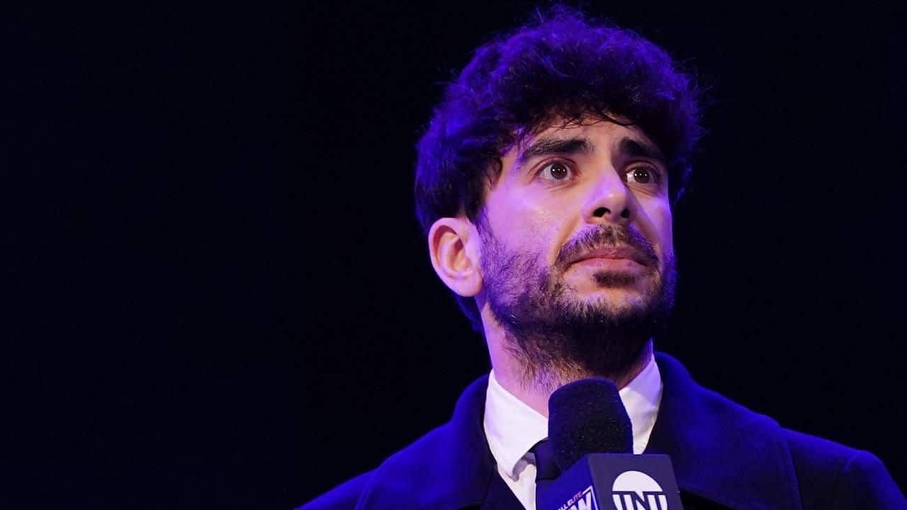 AEW President Tony Khan called a &quot;Gullible Billionaire&quot;