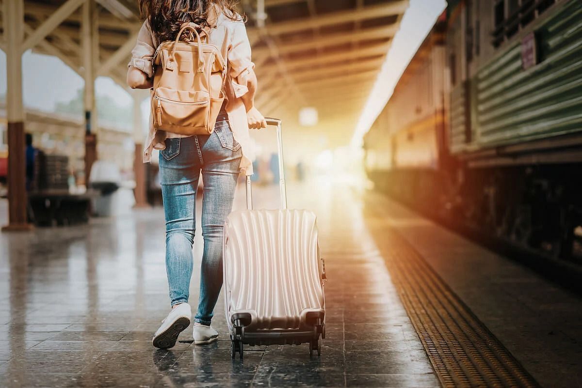 Walking to prevent constipation when traveling (Image via Getty Images)