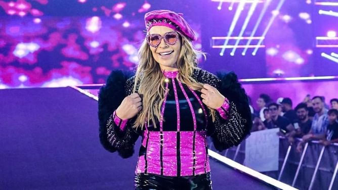 Top name who was recently spotted training with Natalya is backstage for AEW Collision